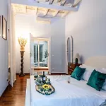 Donna Maria Apartment